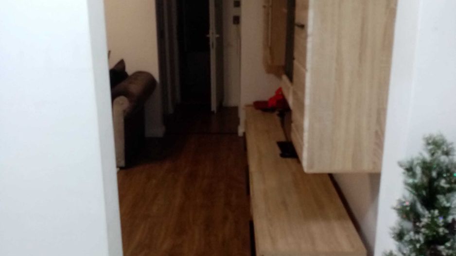 BRASADAS vinde ap 2 cam etaj 1/4 Micro14. - Poză 3