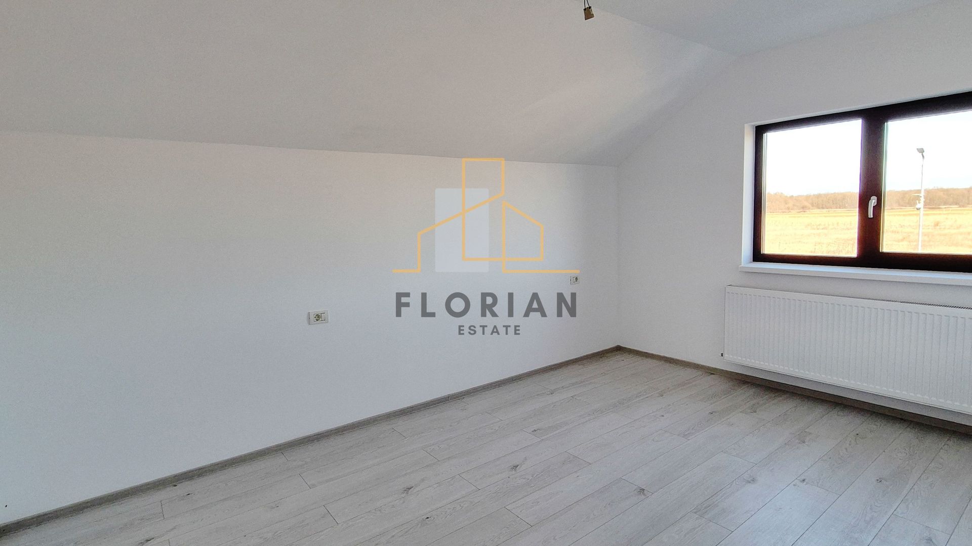 Duplex 3 camere, Mosnita Veche 100mp utili, 375 mp teren - Poză 5