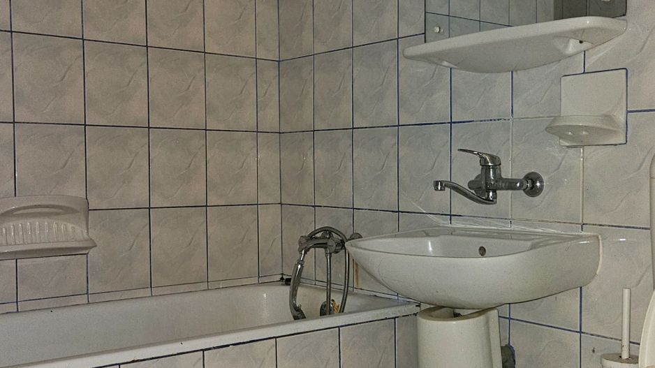 3 Camere, 400 metrii de Metrou Obor, necesita renovare, Bloc 1983 - Poză 16