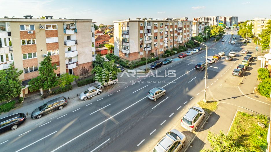 Apartament 3 camere -Banu Mărăcine - Poză 1