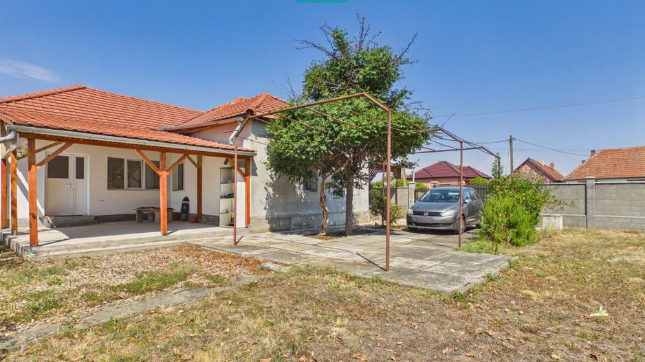 Casă individuală cu 4 camere și teren de 630 mp - Poză 16