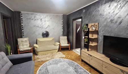Apartament 2 camere renovat, mobilat si utilat - zona Cosbuc – Tribunal
