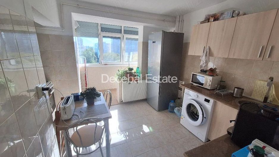 Apartament 2 camere Titan 58 mp etaj 8/10 1978 - Poză 5