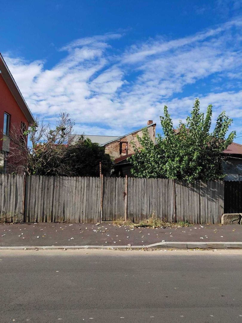 Casa 240mp Teren cu dublu acces Str. Calugareni si Str. Dunarii Giurgiu - Poză 3