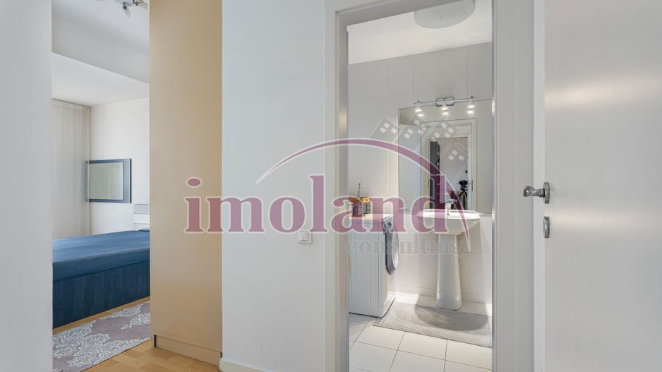 Vanzare - Apartament 3 camere- ULTRACENTRAL - Complex Delea Veche 24 - Poză 9