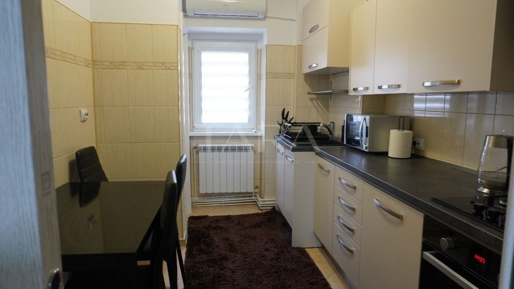 Apartament 3 camere, 2 băi, balcon generos – zona Big, Mănăștur. - Poză 1