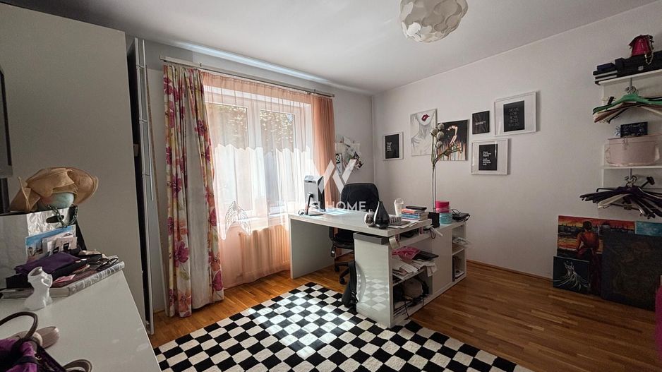 Simte-te ACASA in inima Orasului SIBIU - Poză 16