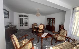 Vilă 816 mp | 20 ari teren | Valea Roșie | Ideală pentru investitie - Poză 3