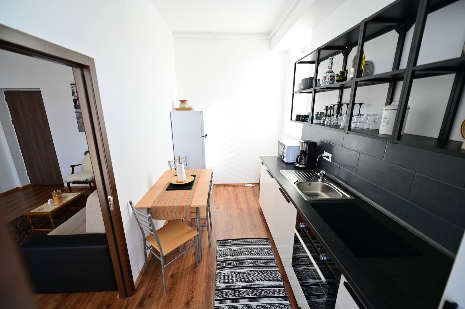 Apartament 2 camere - Henri Coandă  + terasă 40 mp - Poză 8