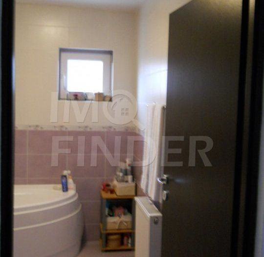 Apartament Decomandat in zona Buna Ziua - Poză 10