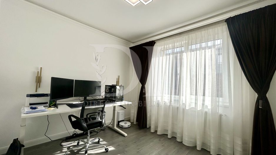 Apartament de  vanzare  Zona Eroilor/ Floresti - Poză 10