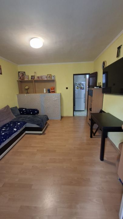 Apartament de 2 camere Pitești et.1 zona Piață Razboeni! - Poză 4