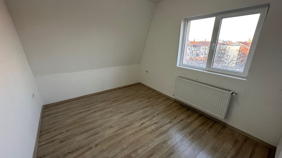 Apartment 3 camere 75 mp utili - Poză 13