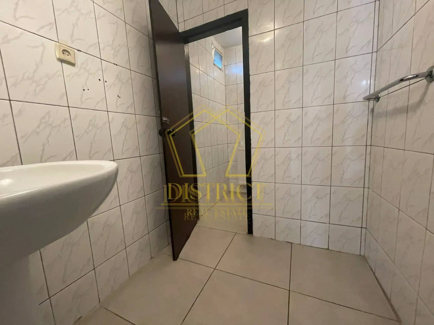 Spatiu comercial in stare buna | Mehala | - Poză 7