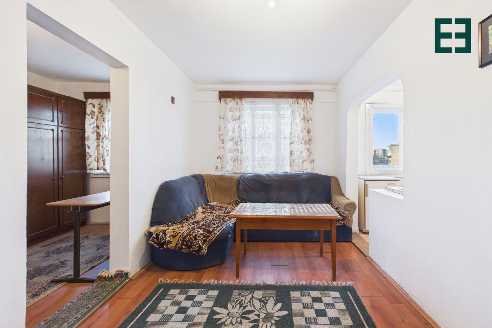 Apartament cu 2 camere etaj 3 - Zona Intim - Arad - Poză 1