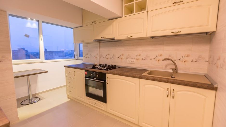 Închiriez apartament 2 camere, Unirii, mobilat, boiler - Poză 4