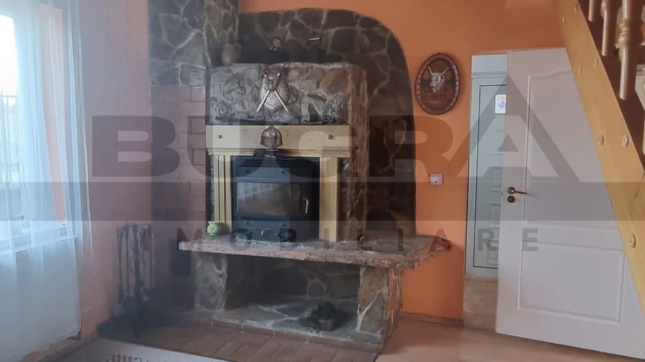 Casă spațioasă cu teren generos de 1000 mp in Dambul Rotund - Poză 8