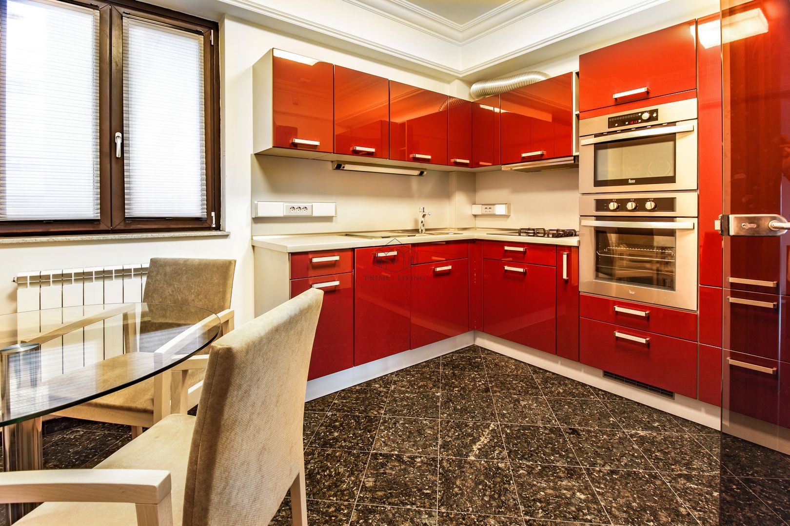APARTAMENT CU 2 CAMERE DE 100 MP LA INCHIRIERE IN ZONA ROMANA - Poză 2