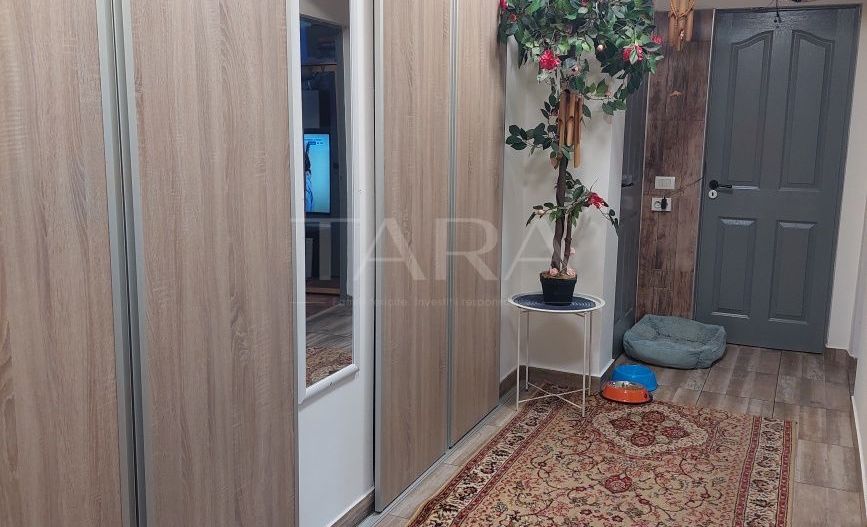 Spațiu și confort – apartament cu 3 camere decomandat în zona Florilor - Poză 6