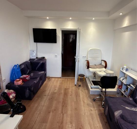 Garsonieră 21 mp, etaj 3/4 zona Expo / str. Cojocnei Marasti - Poză 1