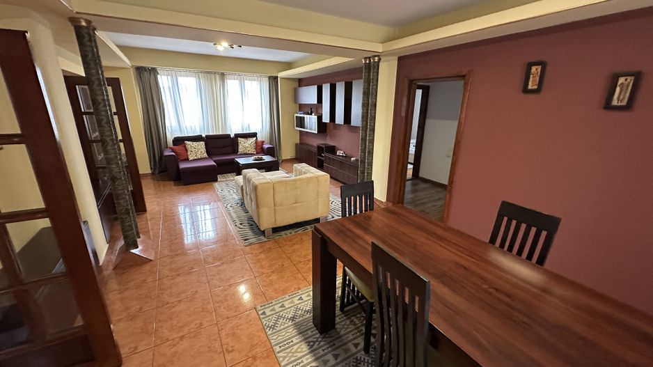 Apartament cu 3 camere în zona P-ta Unirii - Poză 16