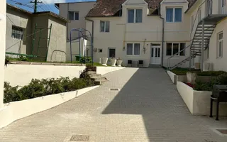 Apartament 2 camere | Curte | Modern | Renovat | Central - Poză 11