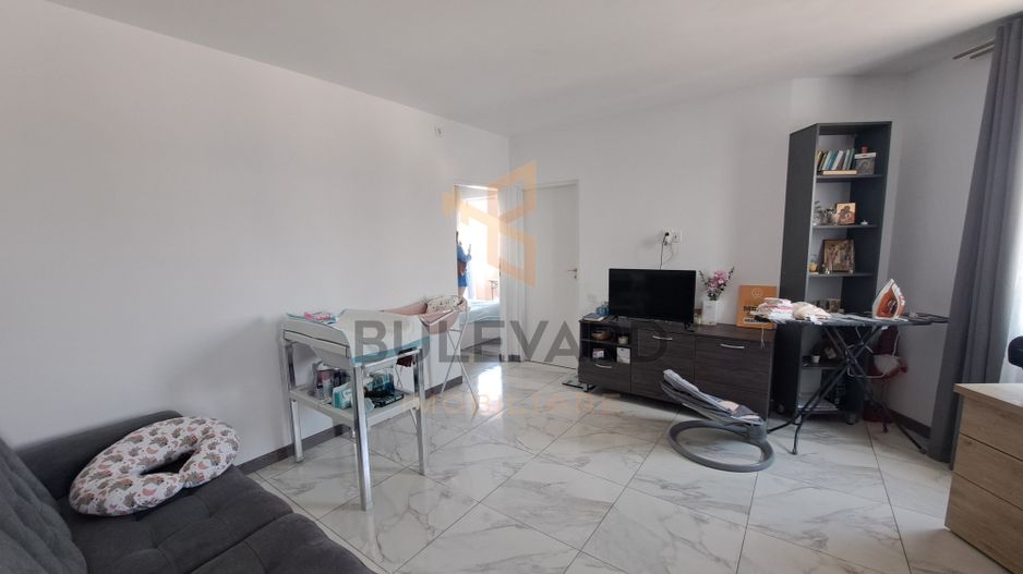 Apartament 3 camere,  parcare, zona Metro! - Poză 3