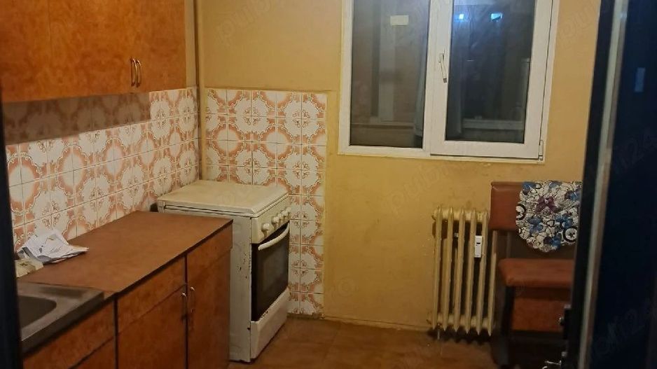 🔑 Vanzare apartament 3 camere, 80 mp, Etaj 1 – Piața Titan (Sălăjan) - Poză 5