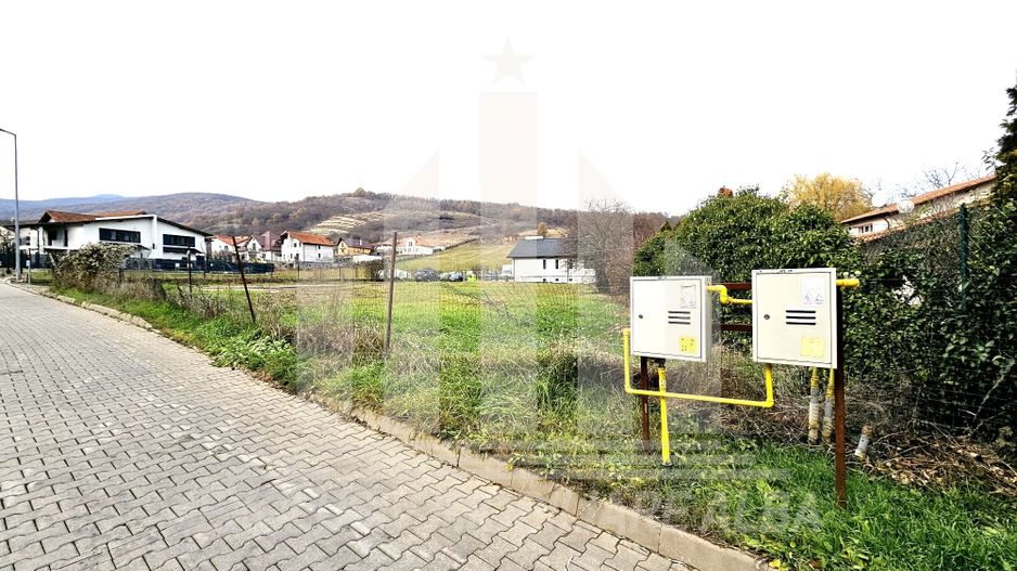 Teren intravilan de vanzare, Valea Popii - Poză 1