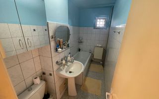 Apartament cu 4 camere de inchiriat-Str Republici-Zona 7 Noiembrie - Poză 6