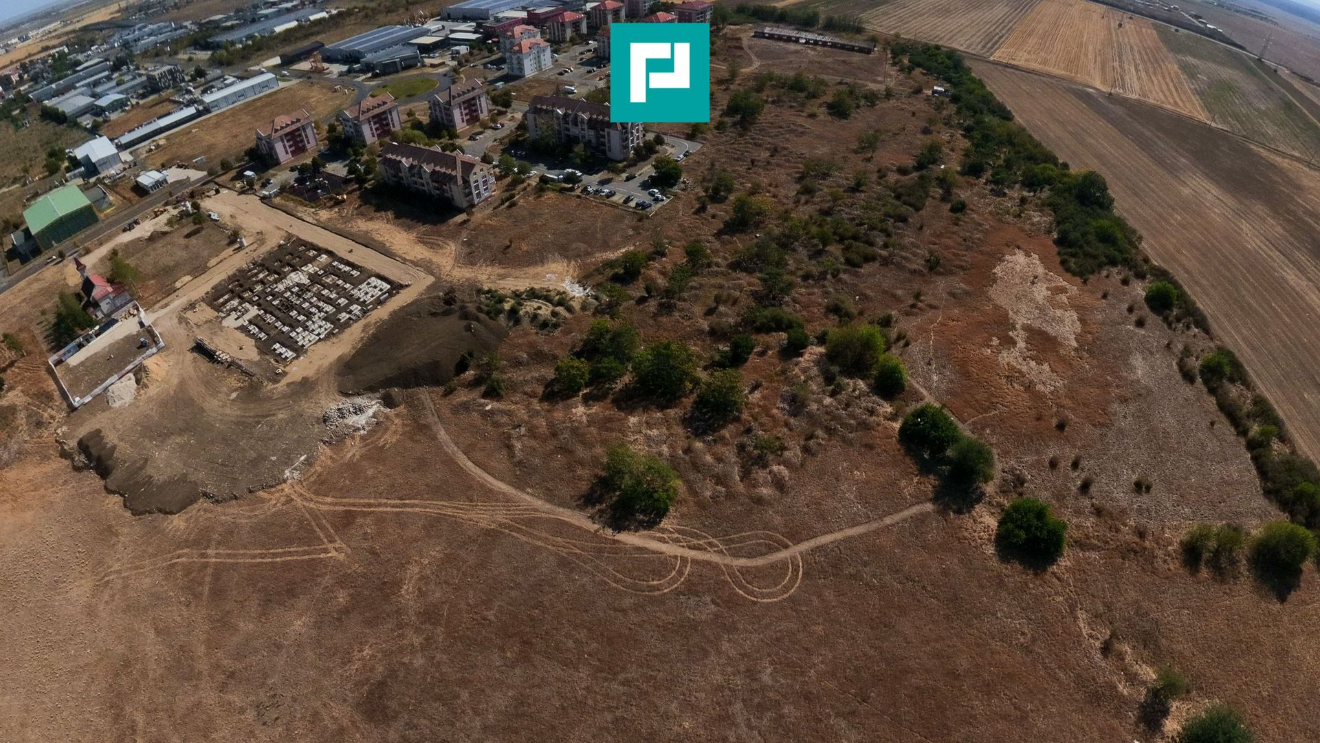 Oportunitate:Teren extravilan 1800mp,Micalaca - Poză 4
