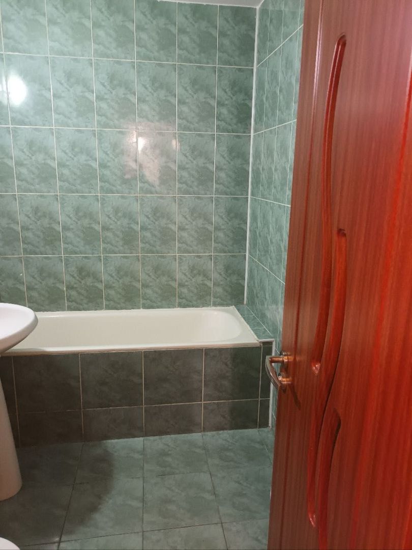 APARTAMENT  RENOVAT LUMINOS ZONA TEI - Poză 7
