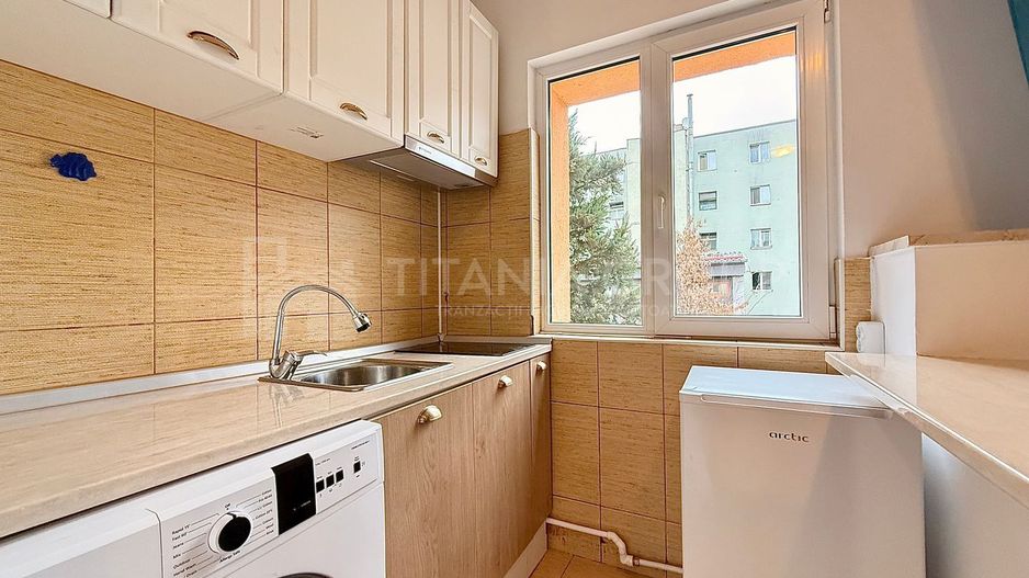 Garsoniera cocheta, mobilata si utilata - langa Afi Mall - Poză 6