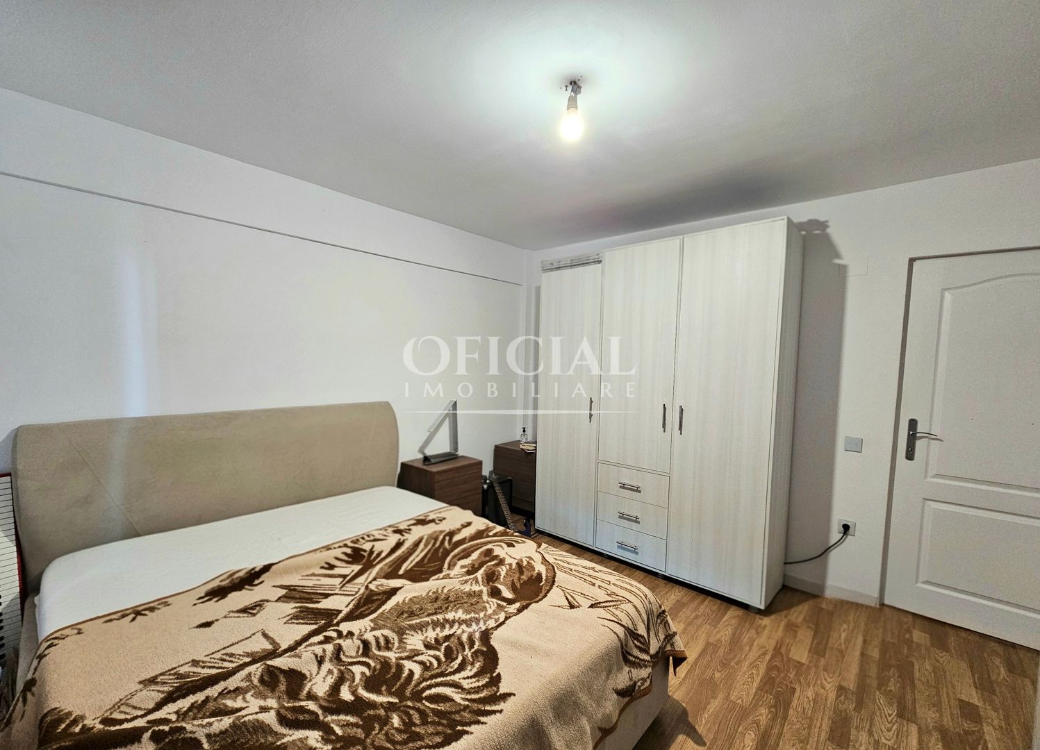 Apartament 1 Camera  | Decomandat  | 38mp  | Parcare  | Zorilor - Poză 3