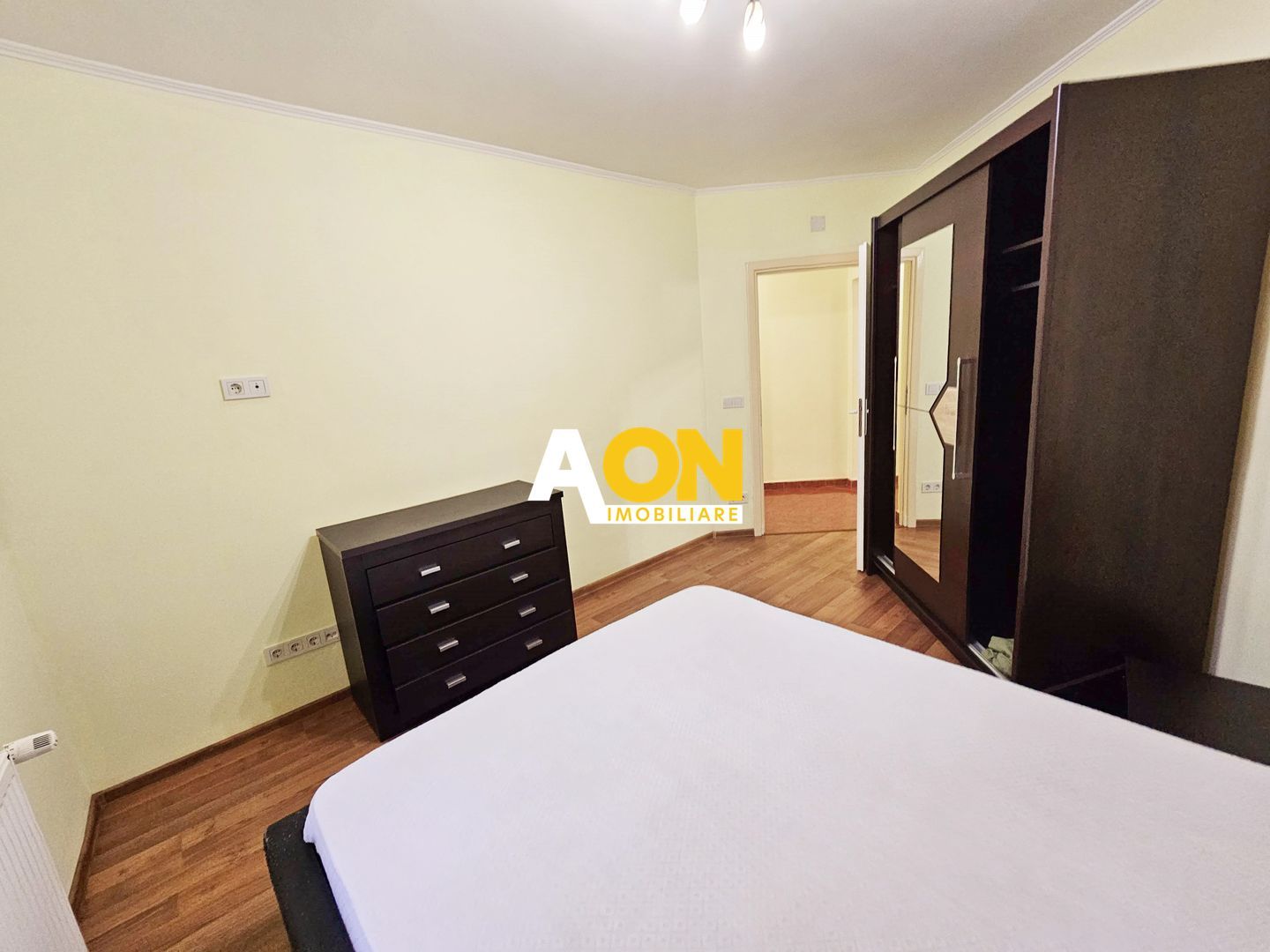 1/2 Duplex, format din 3 apartamente, 294 mp utili, ultracentral - Poză 11