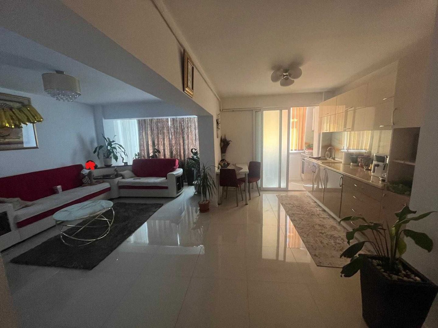 Apartament 4 camere,Micro 18, etaj 3 - Poză 1