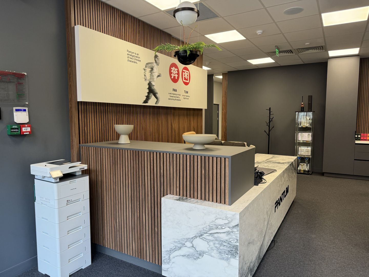 Imobil Premium de Închiriat: Eficiență și Tehnologie de Vârf - Poză 37