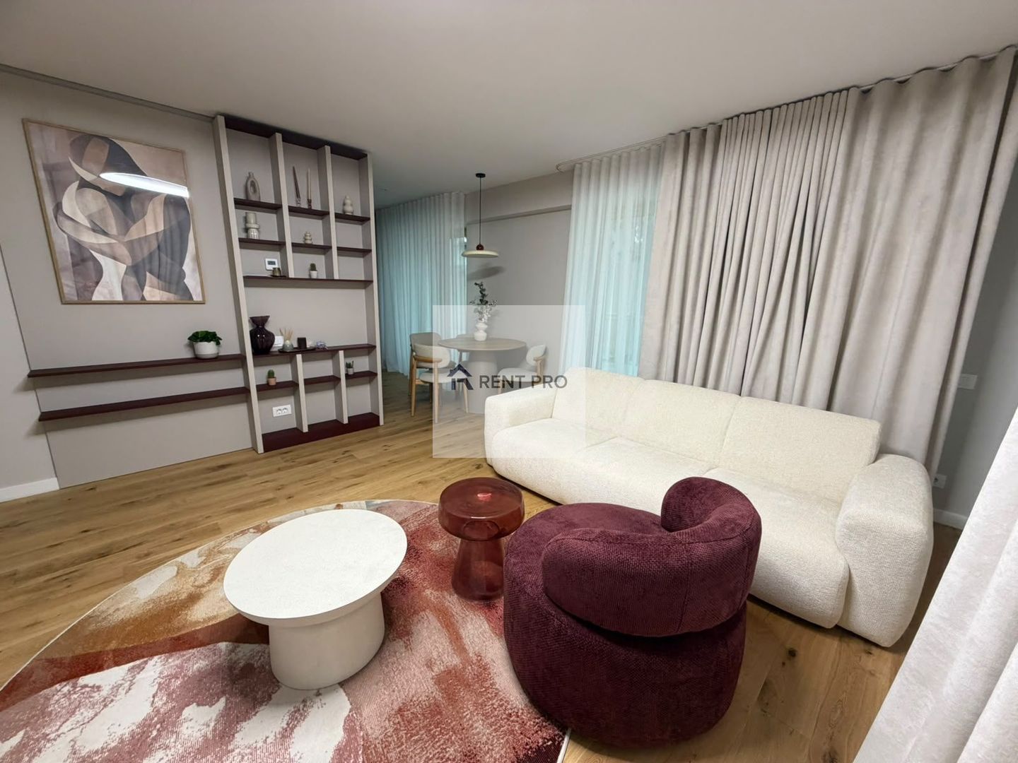 Apartament premium cu 3 camere de vânzare | 70 mp + terasă 145,5 mp | - Poză 1