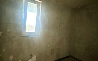 Casă individuală de vânzare în Chinteni - Poză 16