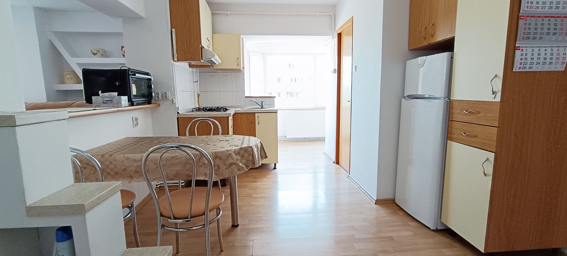 Apartament mobilat in Racadau-pietonala - Poză 7