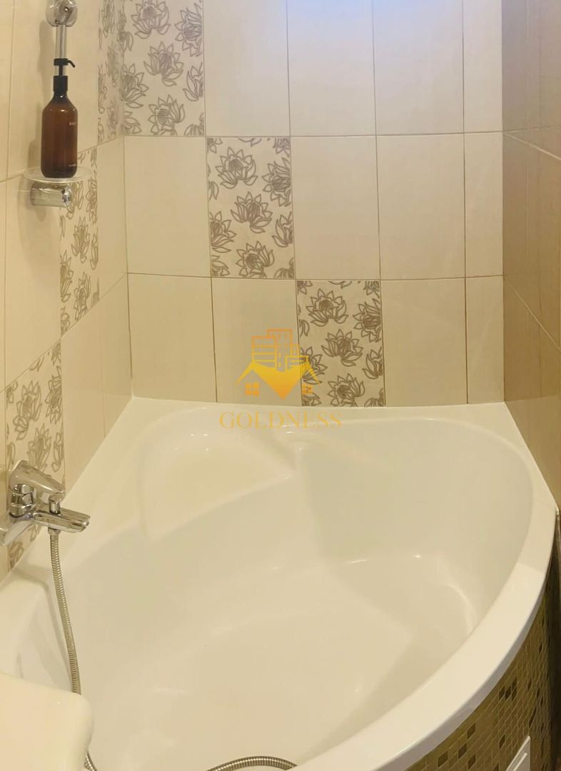 2 camere, decomandate, Ultracentral, I.C Bratianu Zona Blvd. Eroilor - Poză 11