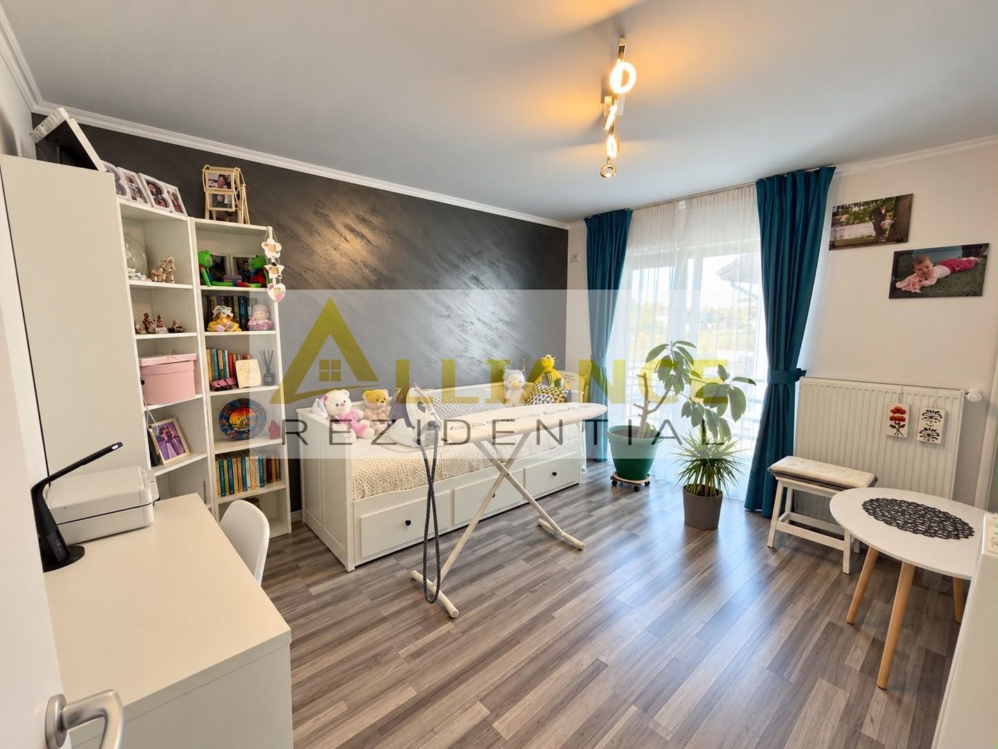 Casa P+E, 4 camere, teren generos de 621 mp – proprietate ideala - Poză 16