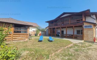 Proprietate in Cristian cu trei constructii+o fundatie,450000euro - Poză 2