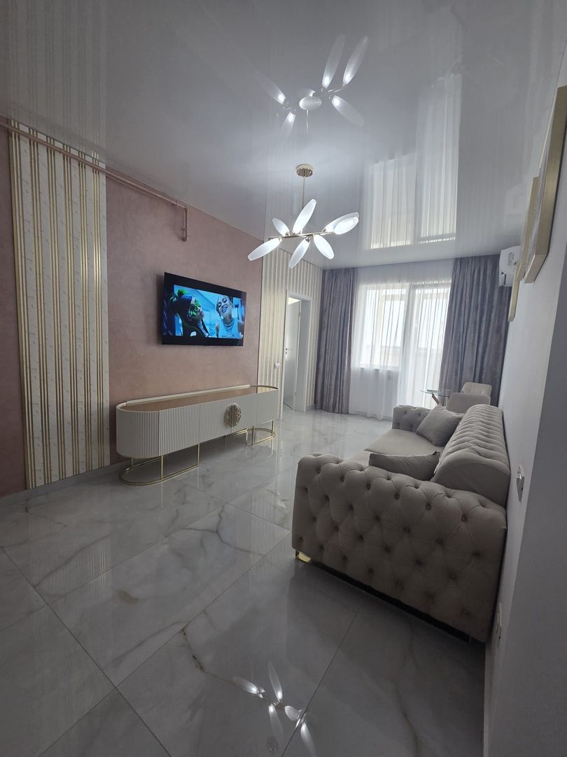 Inchiriere 2 Camere Confort Urban - Lux, Parcare, Încălzire Pardoseală - Poză 1