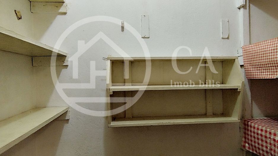 Aparament cu 2 camere de vanzare in zona Cantemir, Oradea - Poză 6