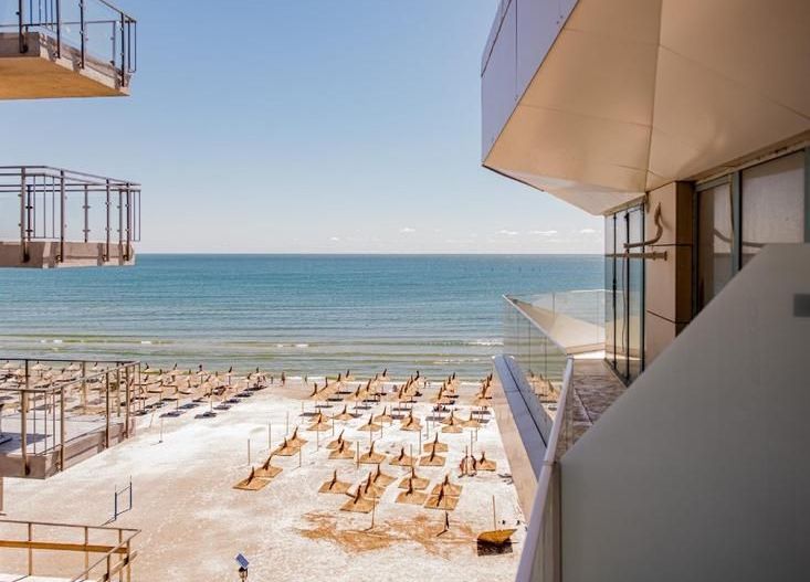 Studiou în prima linie la mare, cu vedere directă la mare - Poză 2