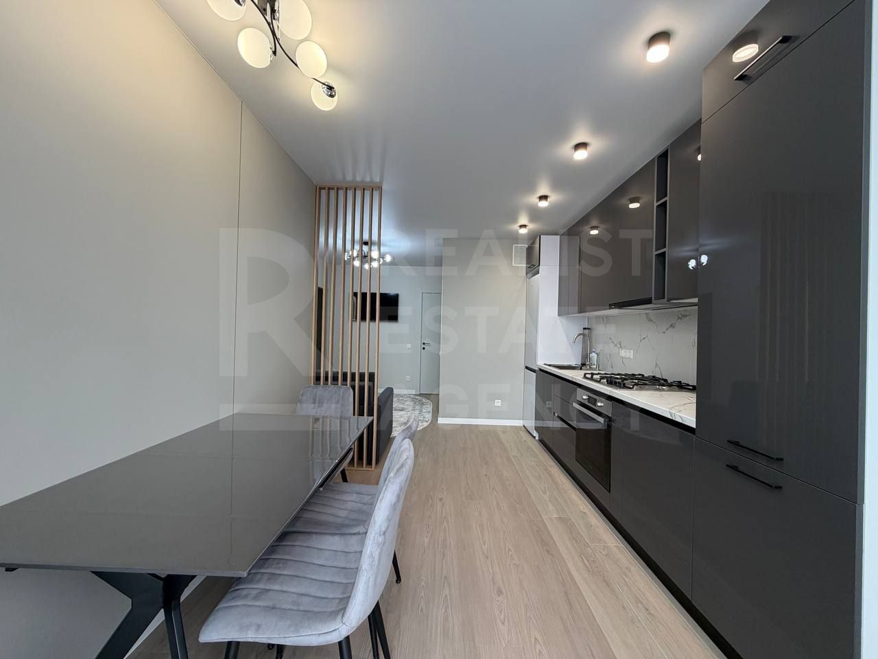Chirie, apartament, 2 camere, strada Cornești, Râșcani. - Poză 1