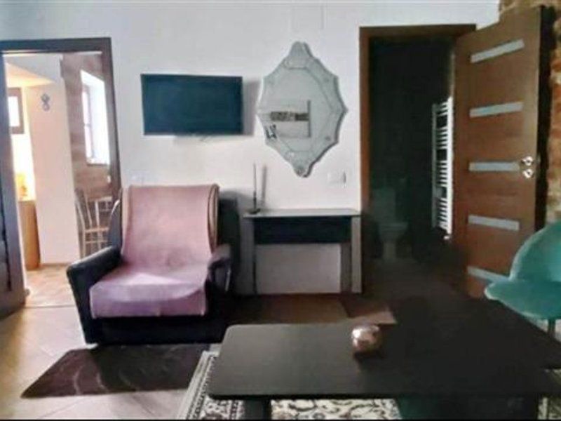 Casa cu spatiu comercial  si teren in zona Afi - Poză 5