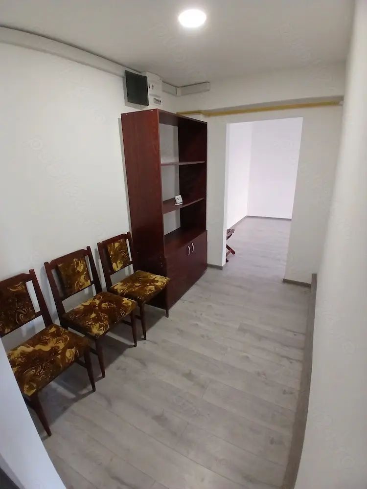 Spațiu comercial, 51 mpu, recent renovat, vad bun, Cetate, Alba Iulia - Poză 1