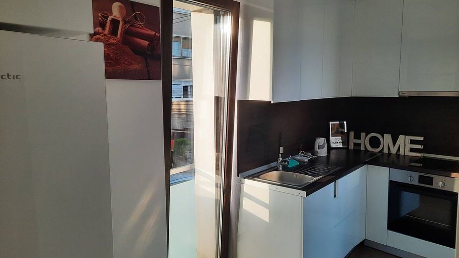 Apartament de inchiriat cu 2 camere in zona ultracentral - Poză 5